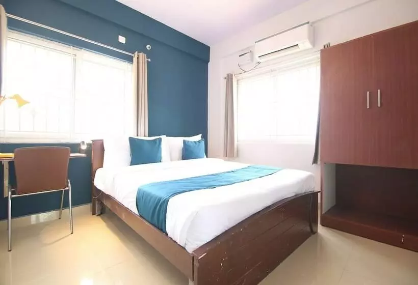 ホテル Silverkey Executive Stays 23042 Global Village Tech Park