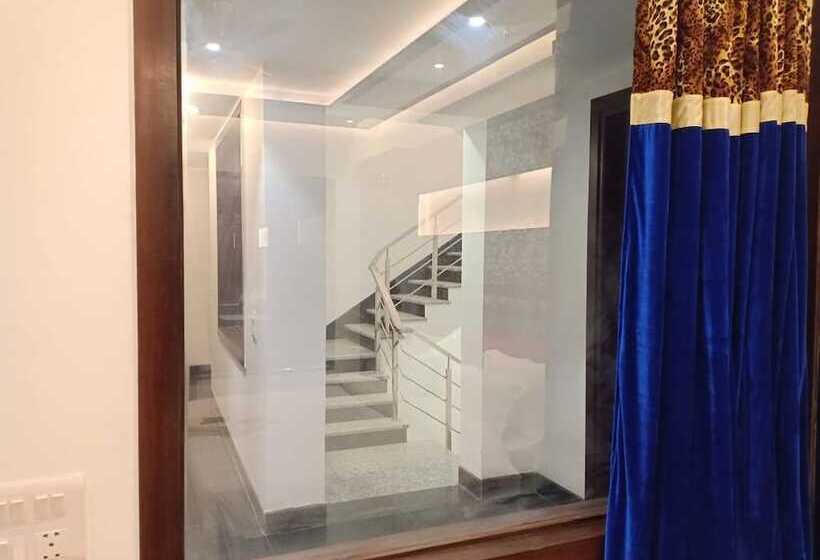 Jjk Rukmini Vilas Hotel & Banquet