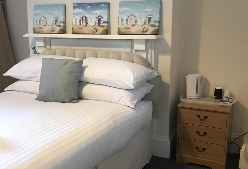 Pensiune Eastington House