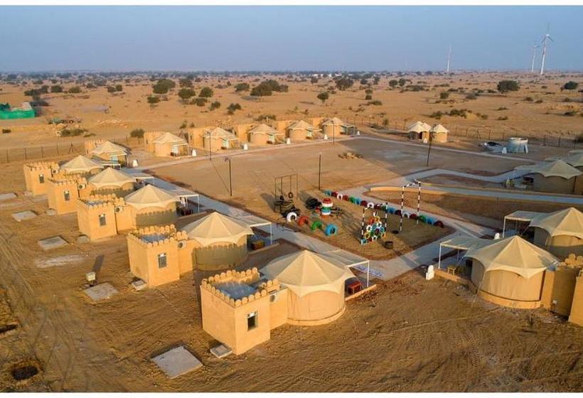 منتجع Fort Aranya