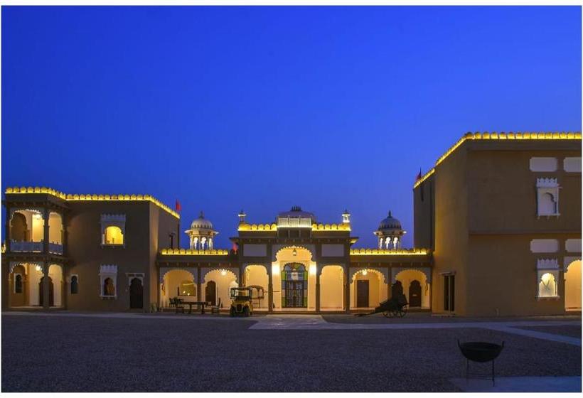 منتجع Fort Aranya