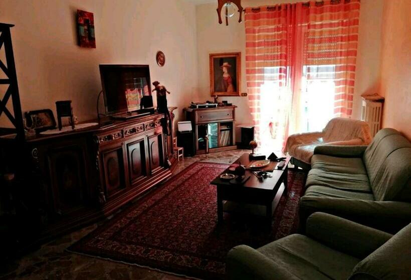 住宿加早餐  A Casa Di Raffy