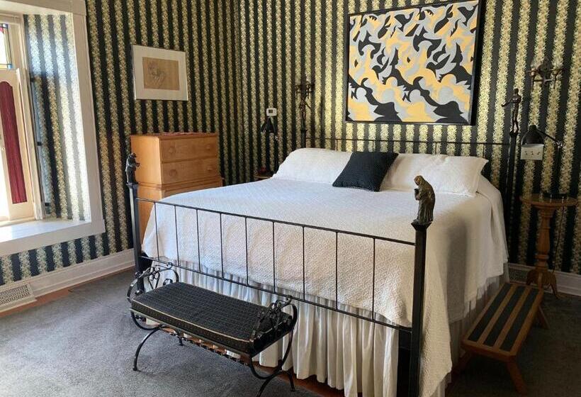 مبيت وإفطار Abe's Spring Street Guest House