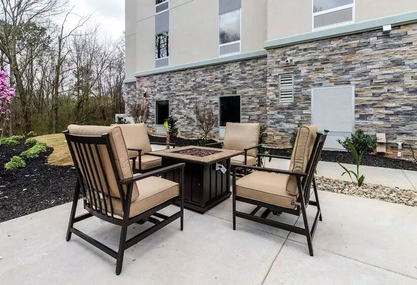 Hotelli Hampton Inn Locust Grove