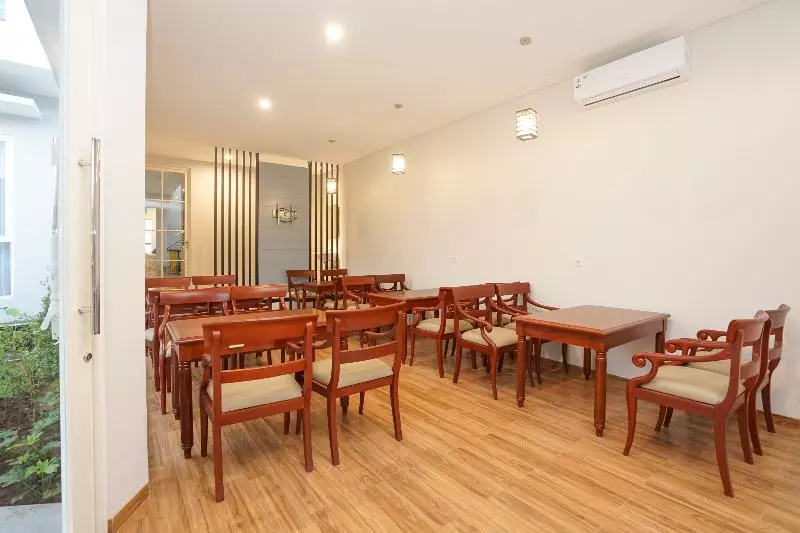 ホテル Oyo 477 Raka Residence Syariah, Purwoharjobanyuwangi