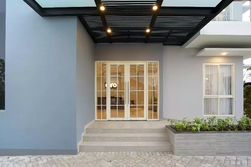 ホテル Oyo 477 Raka Residence Syariah, Purwoharjobanyuwangi
