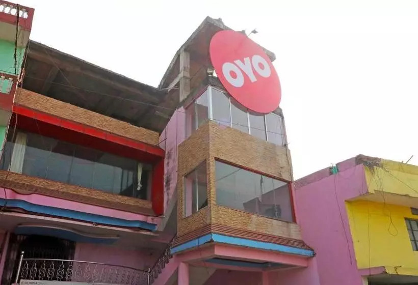 Oyo 27934 Hotel Ganga Mahal