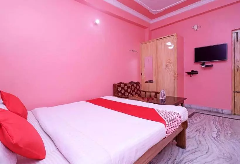 Oyo 27934 Hotel Ganga Mahal