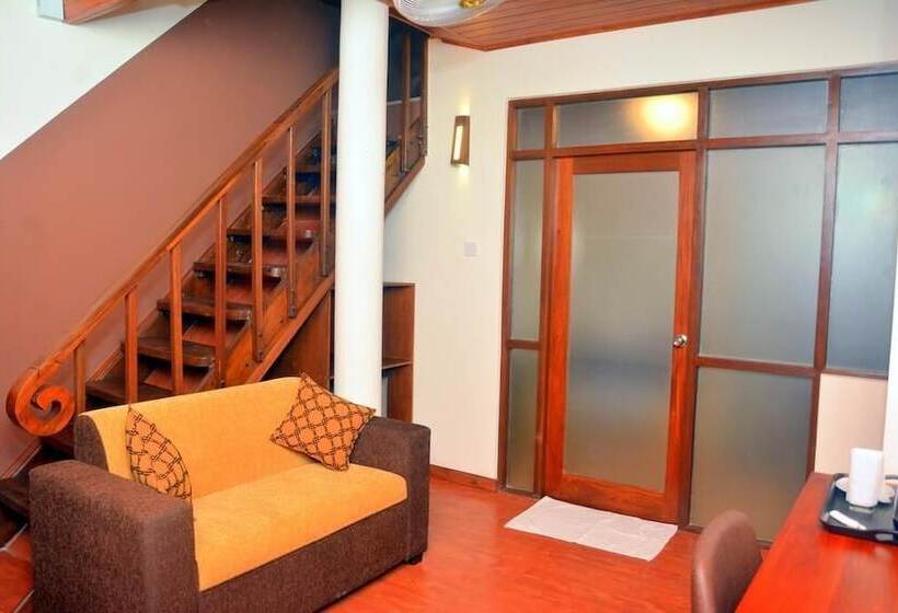 Beach Corridor Hotel & Spa