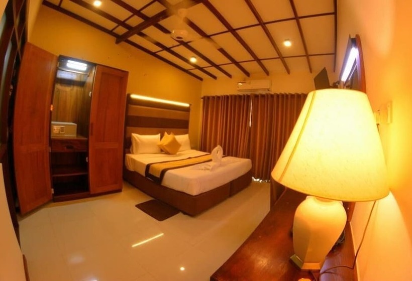 Beach Corridor Hotel & Spa