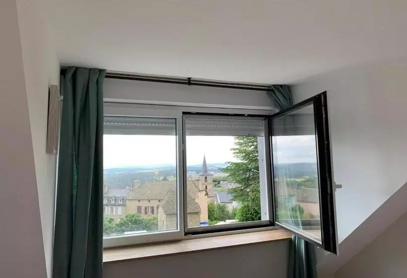 ホテル La Ferme De L'aubrac