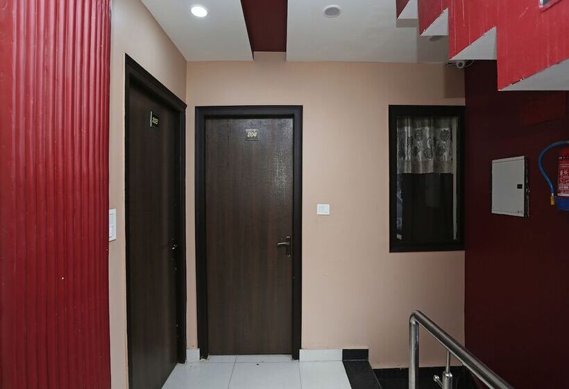 فندق Oyo 27700 The Better Inn