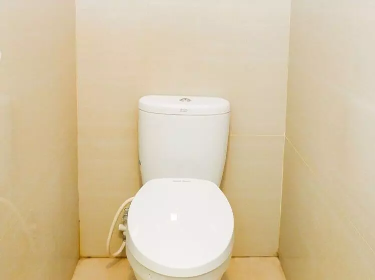 ホテル Oyo 379 Grand Mundu
