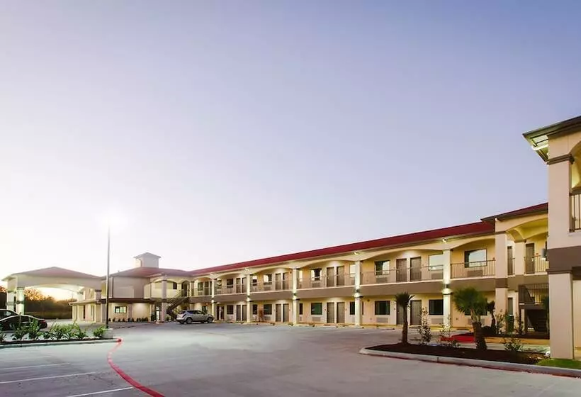 Hotelli Palace Inn Katy Ft. Bend