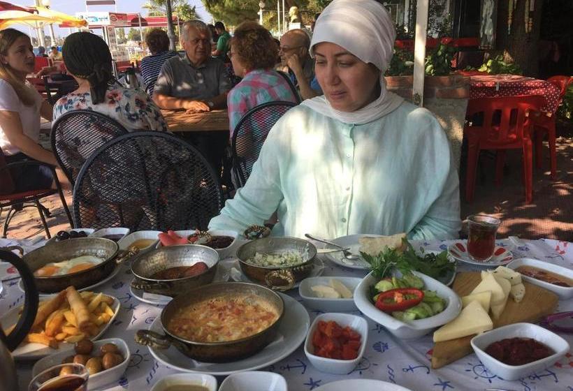 استراحتگاه Mount Ida Detox Spa & Health   Adults Only