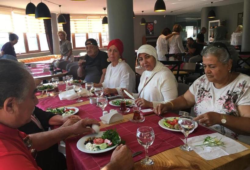 استراحتگاه Mount Ida Detox Spa & Health   Adults Only