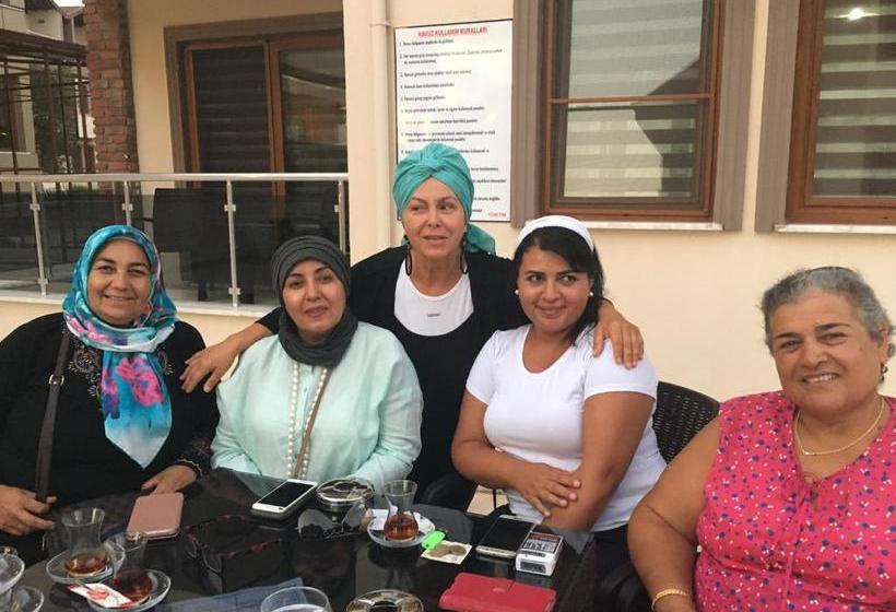 استراحتگاه Mount Ida Detox Spa & Health   Adults Only