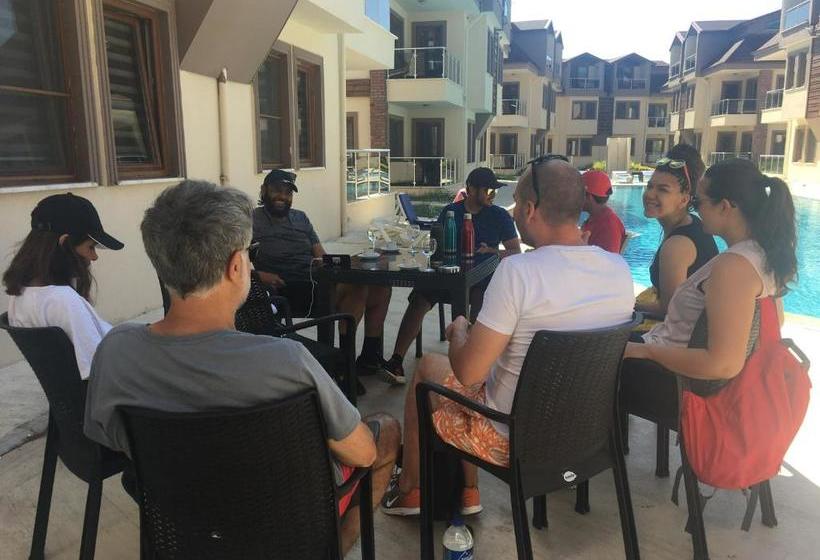 استراحتگاه Mount Ida Detox Spa & Health   Adults Only