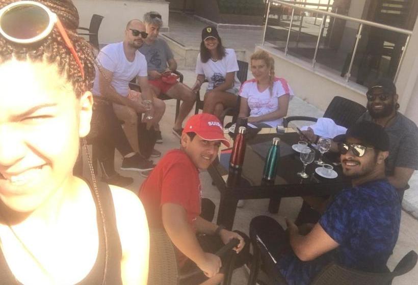 استراحتگاه Mount Ida Detox Spa & Health   Adults Only