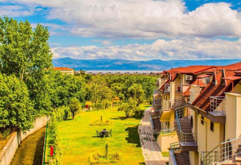 استراحتگاه Mount Ida Detox Spa & Health   Adults Only