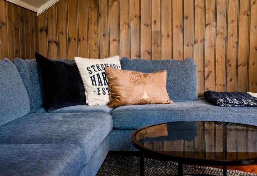 بنسيون Ingrids Apartments