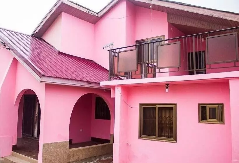 ペンション Lexis Lodge