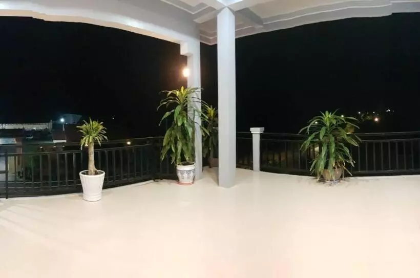 پانسیون Mama's Family Guesthouse