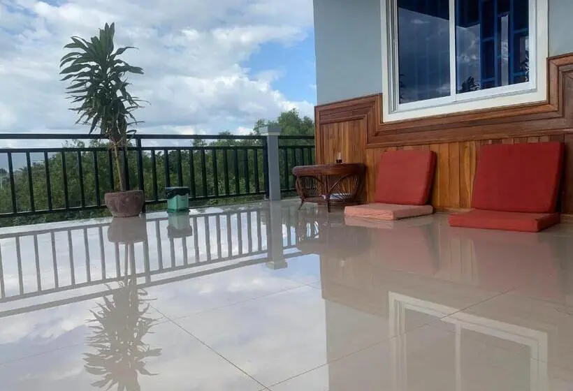 پانسیون Mama's Family Guesthouse