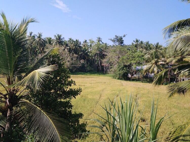 Bed and Breakfast Field Island Villa Ahangama