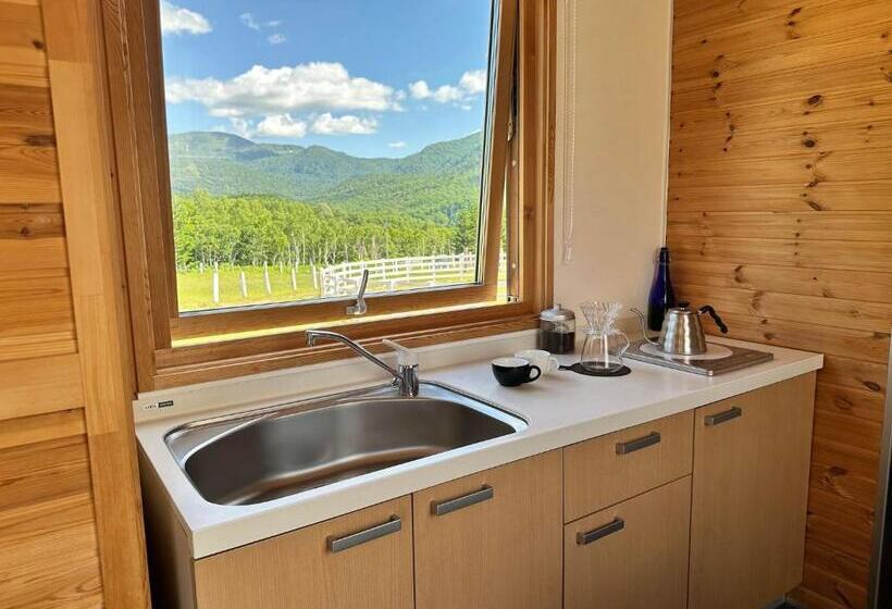 Отель Margo S Garden Farmstay, Kiroro