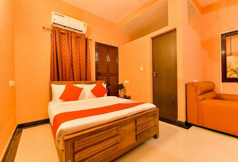 Hotel Oyo 14963 Samaritan Inn