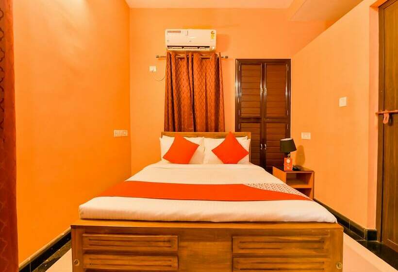 Hotel Oyo 14963 Samaritan Inn