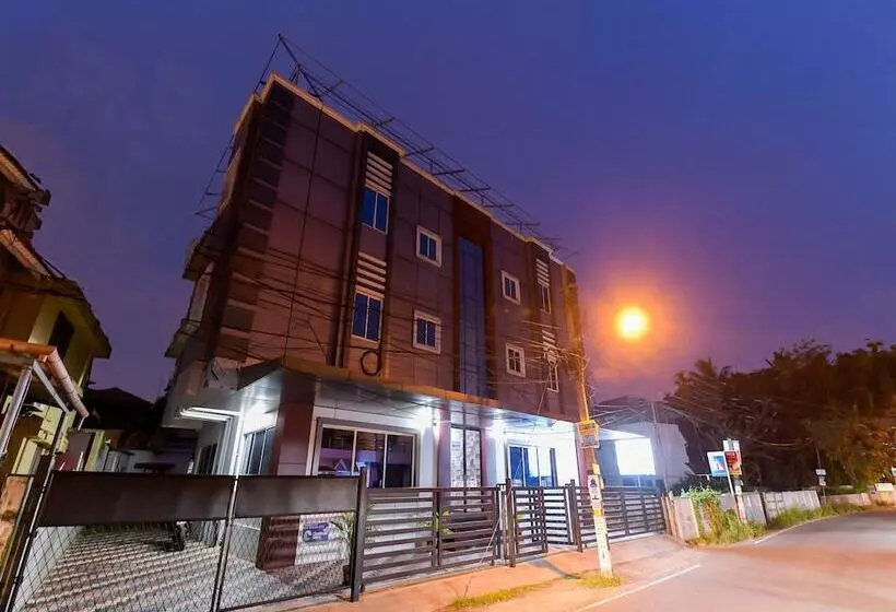ホテル Oyo 14963 Samaritan Inn