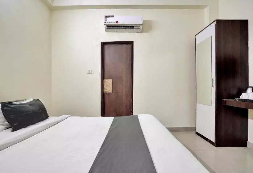 Oyo 23090 Hotel Mani Bhai Patel