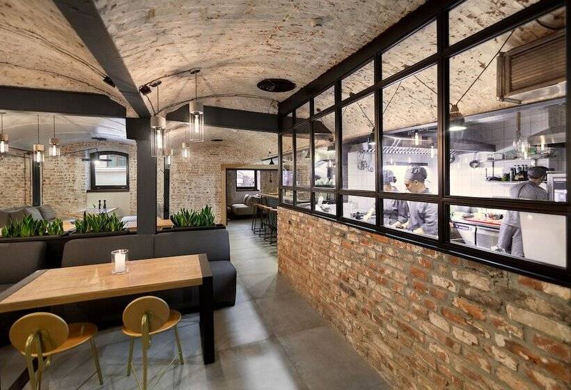 Ferenc Hotel & Restaurant