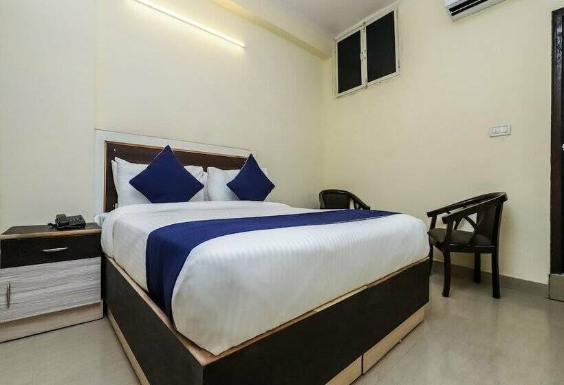 בית מלון כפרי Silverkey Executive Stays 46142  Ratiram Palace