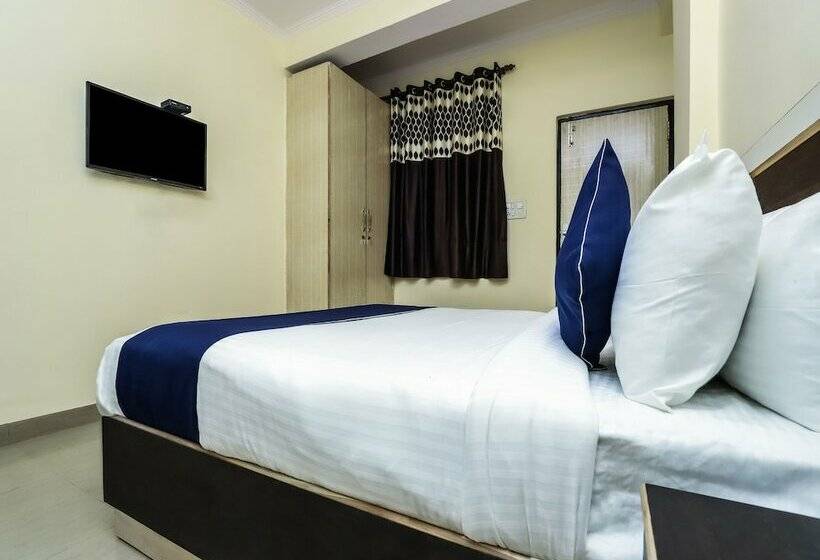 בית מלון כפרי Silverkey Executive Stays 46142  Ratiram Palace