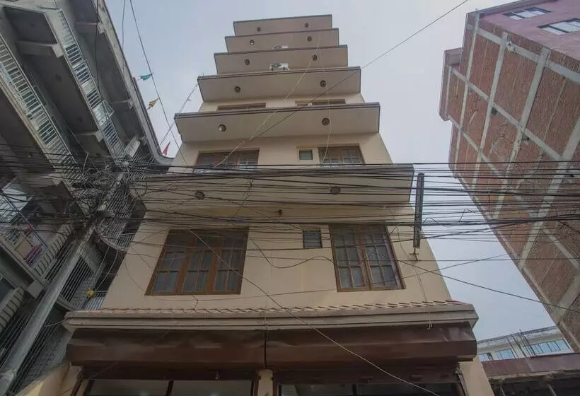 Oyo 297 Hotel Aayam