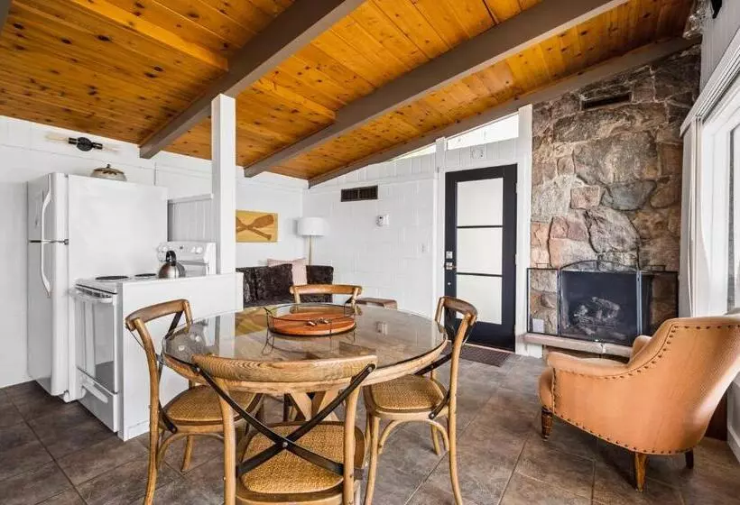 Chimney Corners Resort