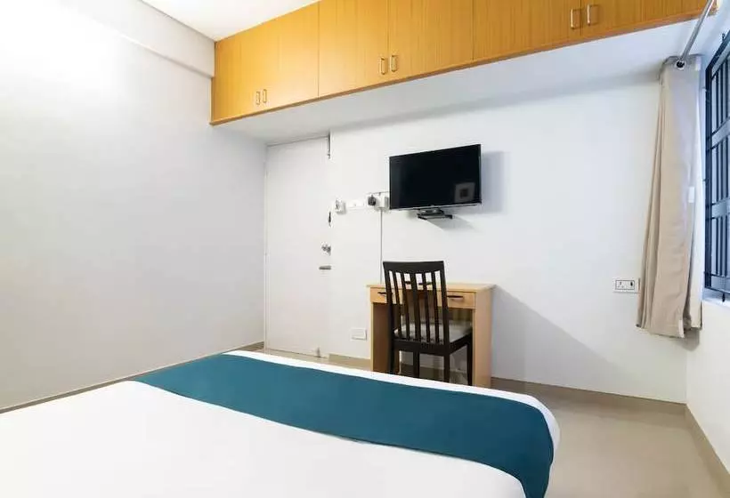 ホテル Silverkey Executive Stays 26881 Mahalakshmi Enclave