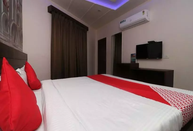 Oyo 22826 Hotel Sheltear & Resturant