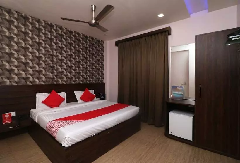 Oyo 22826 Hotel Sheltear & Resturant