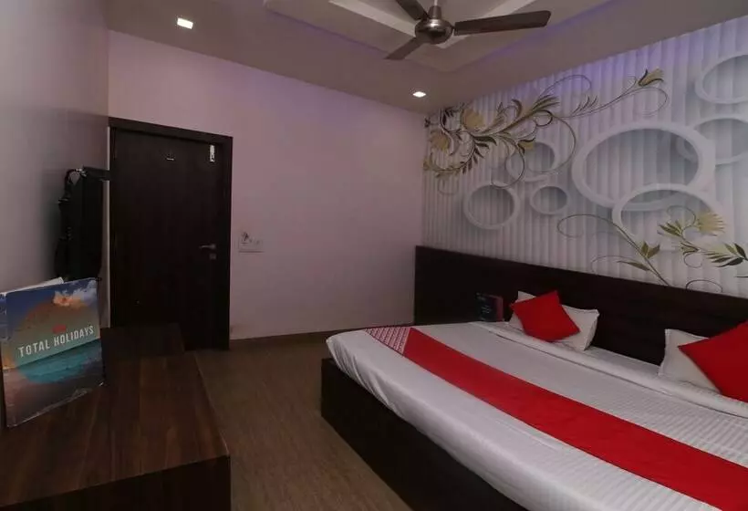 Oyo 22826 Hotel Sheltear & Resturant