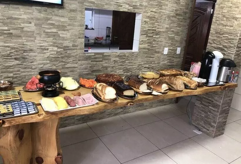 ペンション Chalés Abraço Serrano
