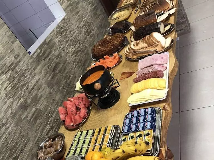 ペンション Chalés Abraço Serrano