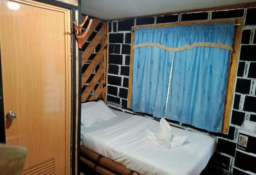 Пансион Your Brothers House Tribal Village