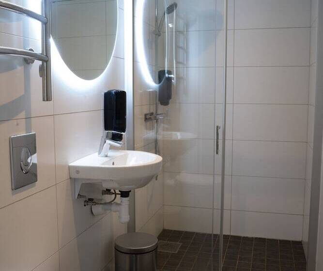 مبيت وإفطار Landvetter Parkering