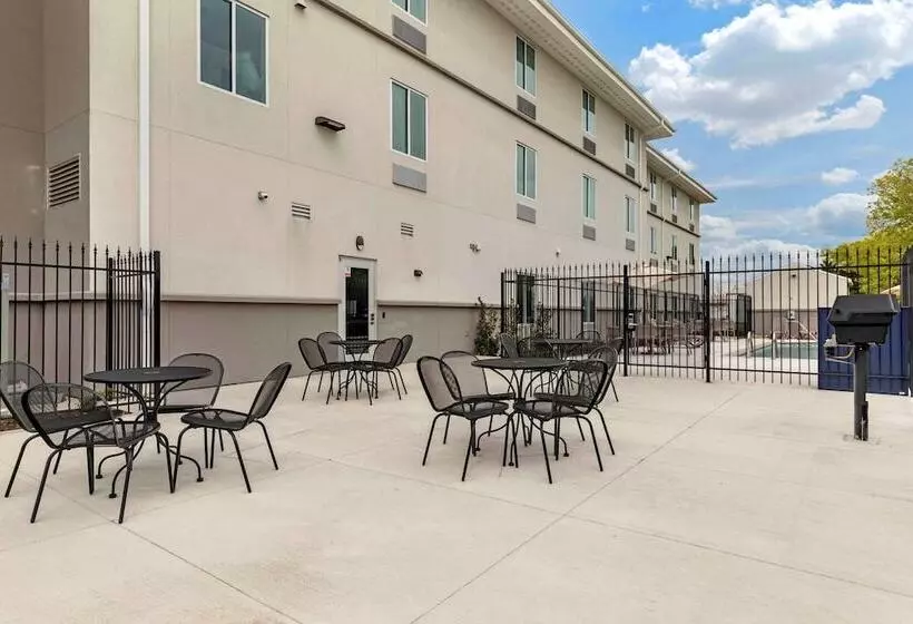 Hotelli Mainstay Suites Lancaster Dallas South