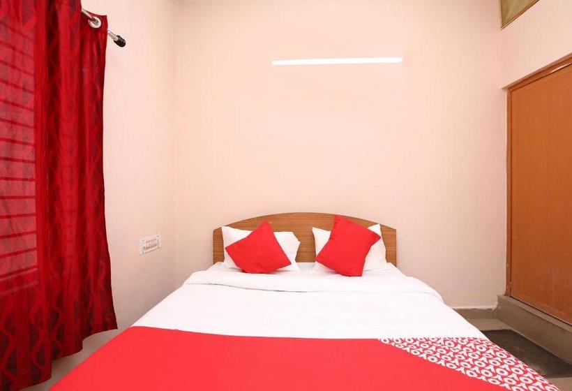 Hôtel Oyo 24210 Yashas Residency