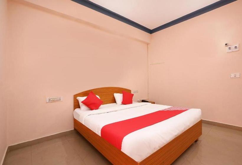 Hôtel Oyo 24210 Yashas Residency